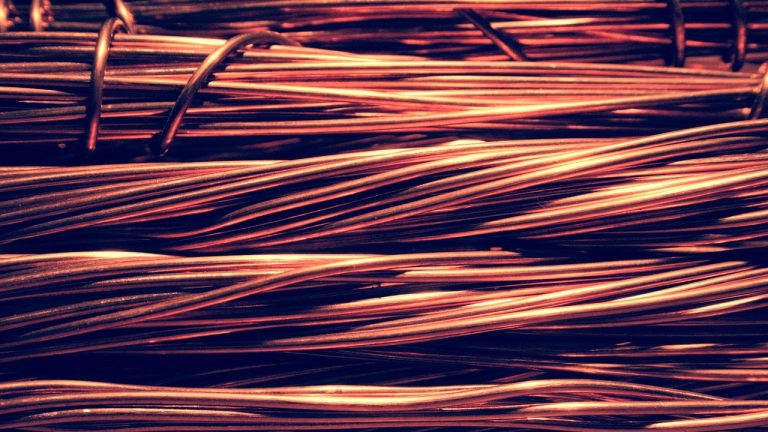 Rachat de cuivre : comment les ferrailleurs évaluent-ils vos métaux ? Rachat de cuivre : comment les ferrailleurs évaluent-ils vos métaux ?
